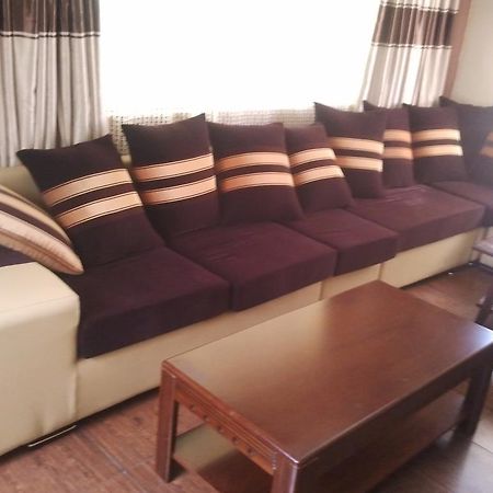 Meg'S Guest House Eldoret Ngoại thất bức ảnh